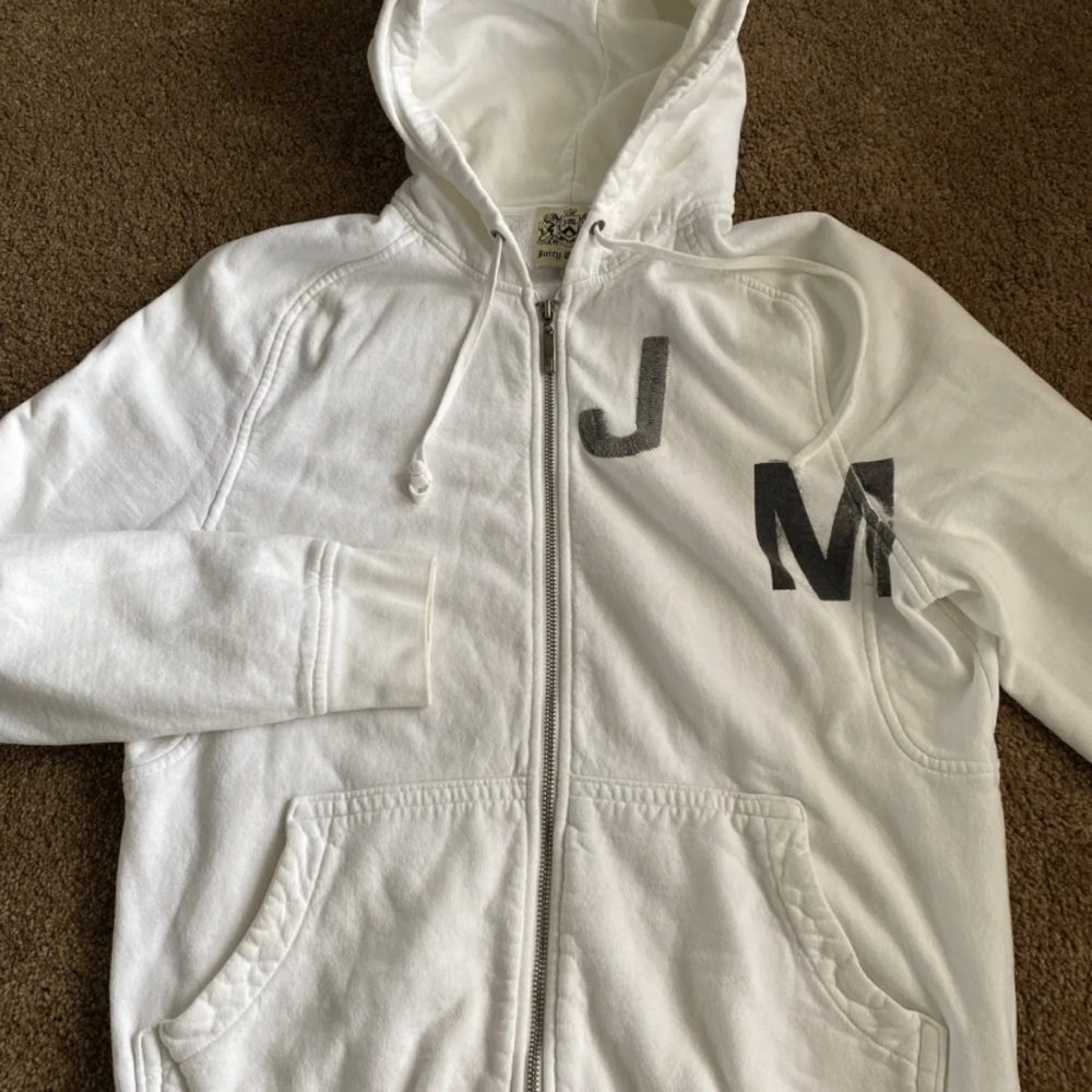 VINTAGE Juicy Couture Men Size L White Full-Zip Hooded Sweatshirt.